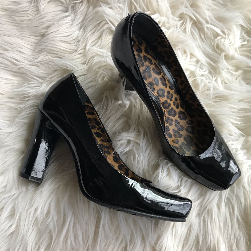 Gianni Bini Black Patent Block Heels Size 7